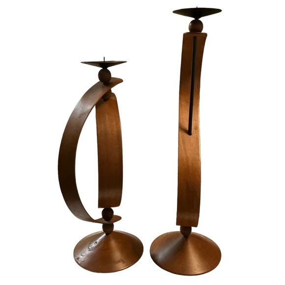 MID CENTURY MODERN ROTATING TEAK AND BLACK METAL CANDLESTICKS - Picture 2 of 13
